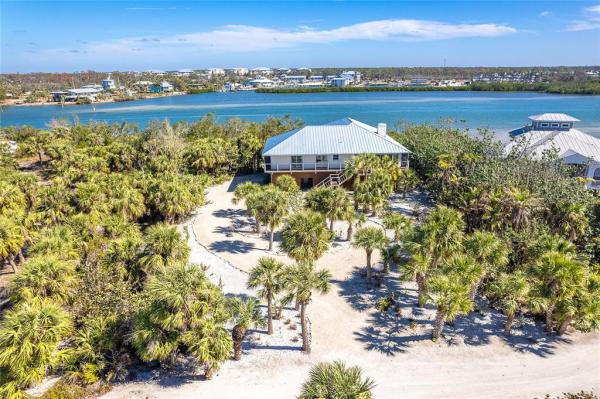 POINTE BOCILLA LAND CONDO