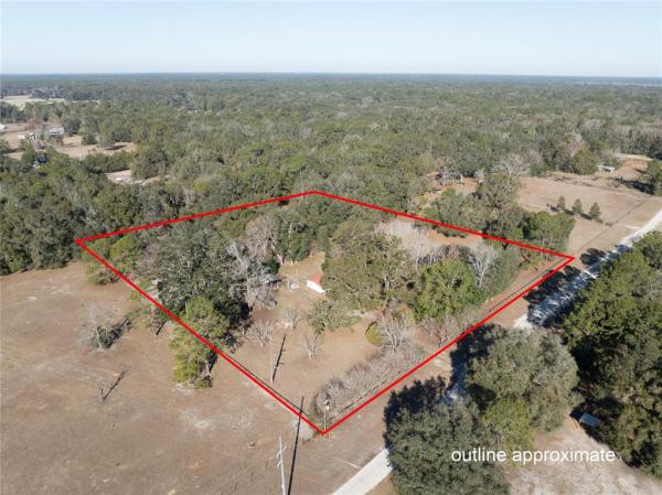 UNIVERSITY COUNTRY ESTATE