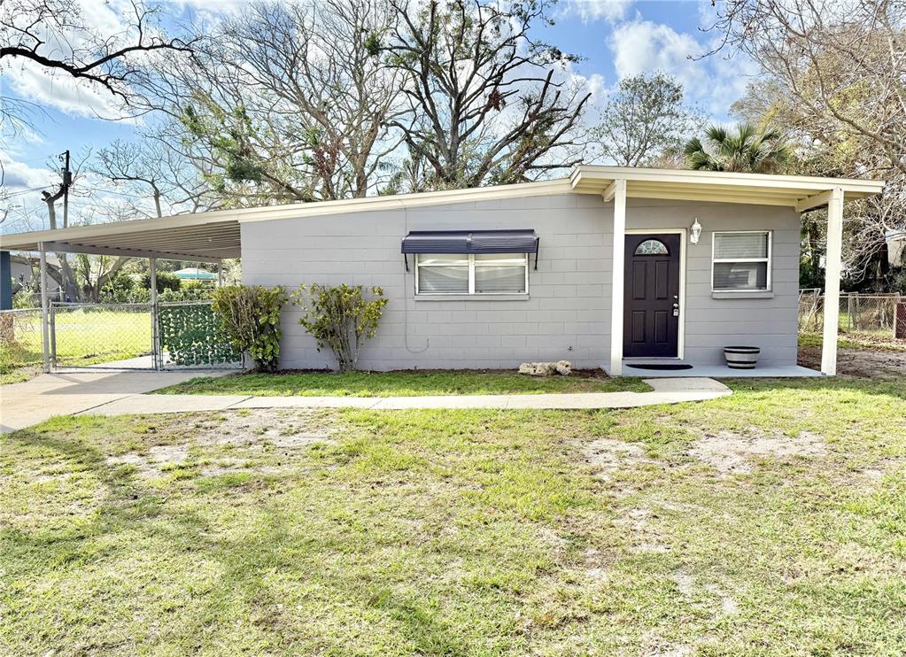 EAST GARDEN MANOR FIRST ADD - фото