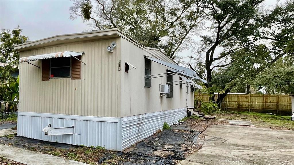 TAFT TOWN - фотография TAFT TOWN - фото