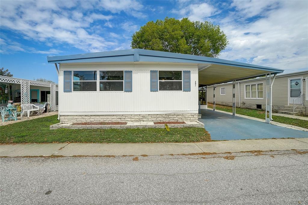 GULL-AIRE VILLAGE - фото