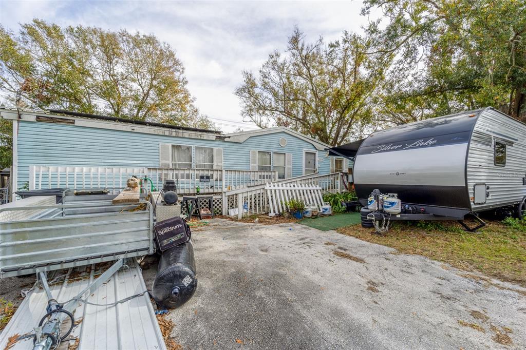 MARIANA WOODS - фото