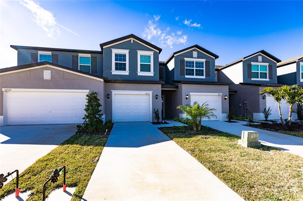 Townhouse - фото