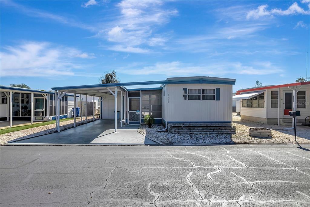 TIKI VILLAGE MHP CONDO - фото