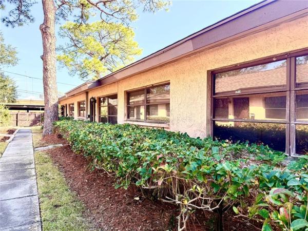 SYCAMORE ESTATES CONDO