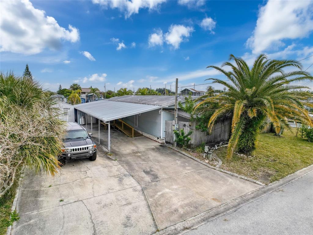 SIGNAL COVE - фото