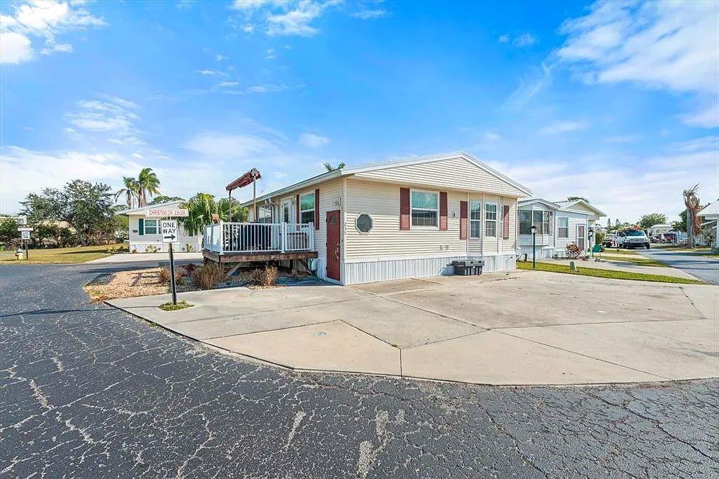 SARASOTA LAKES CO-OP - фото