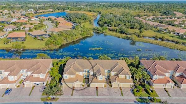 LAKESIDE AT ISLES ON PLMER RCH