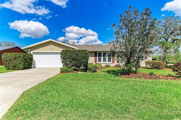 WOODLAWN LAKES SECOND ADD