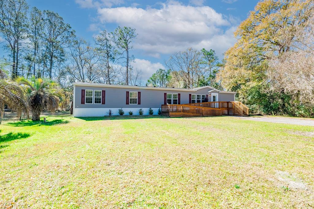 PRESIDENTIAL ACRES - фото