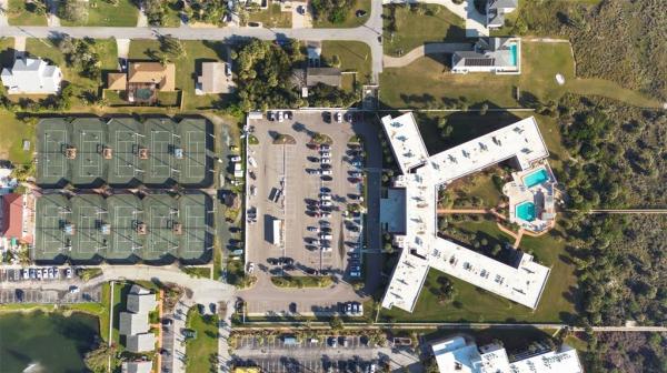 ST AUGUSTINE BCH & TENNIS CLUB