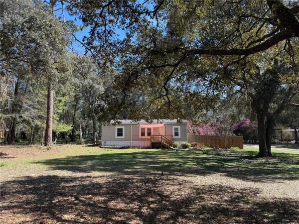 LAKE TROPICANA RANCHETTES