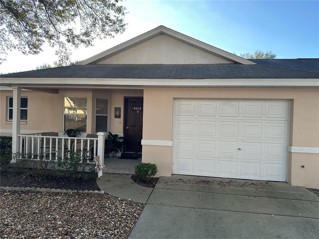 ON TOP OF THE WORLD - фото