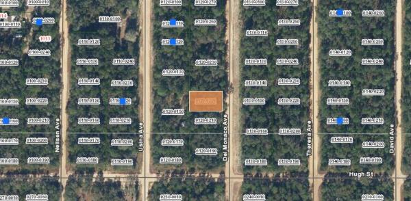 INTERLACHEN LAKES ESTATES