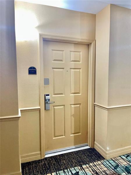 LAKE BUENA VISTA RESIDENCE VILLAGE I