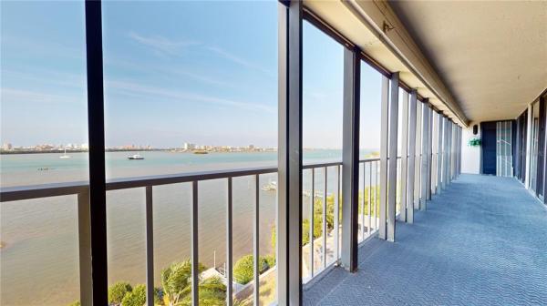 HARBOR BLUFFS WATERFRONT CONDO