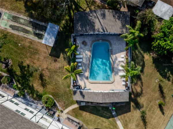 KING ARTHURS COURT CONDO