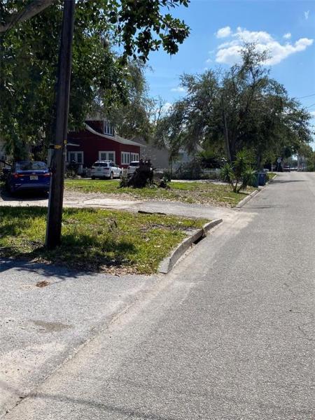 WILLIS ADD TO PALMETTO CONTINUED