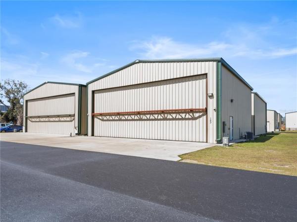 ORLANDO-APOPKA AIRPORT