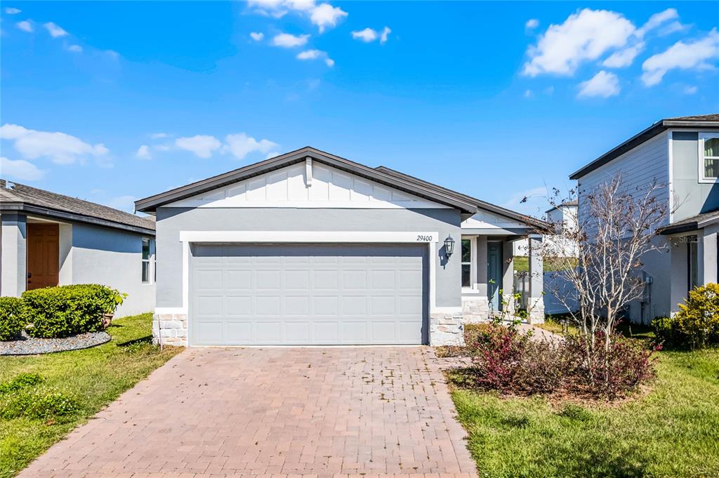 LAKE DENHAM ESTATES - фото