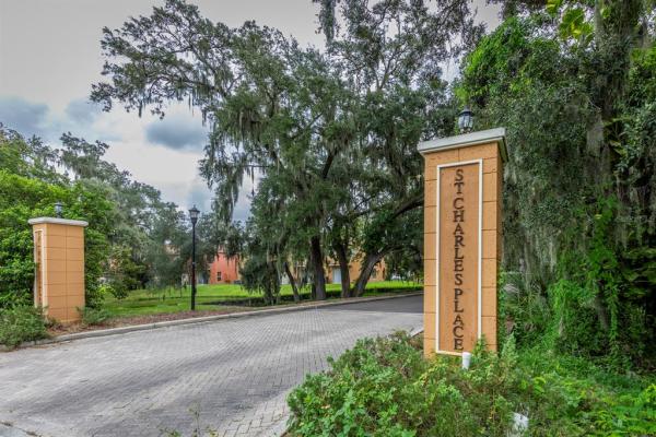 ST CHARLES PLACE PH 2