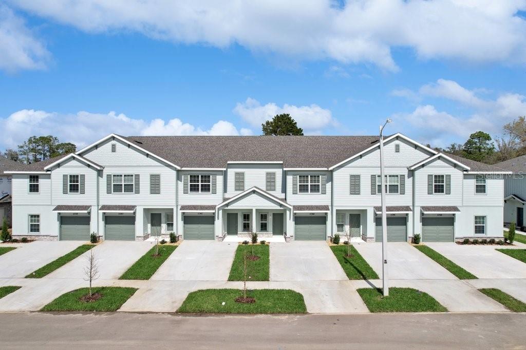 LAUREL BAY TOWNHOMES - фото