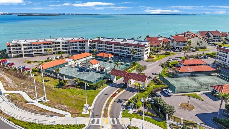 VILLAGE AT TIERRA VERDE CONDO - фото