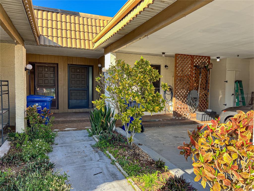 VILLA DEL RIO - фото