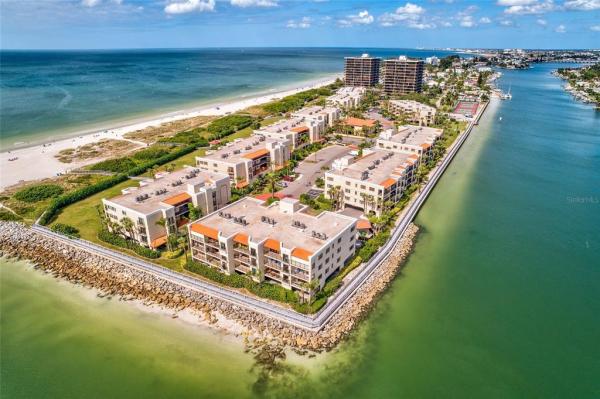 LANDS END AT SUNSET BEACH CONDO