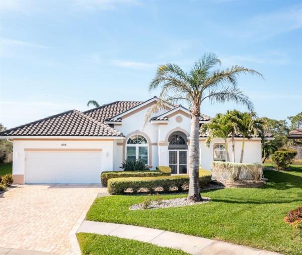 THE LAKES OF JACARANDA