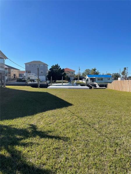 HUDSON BEACH ESTATES