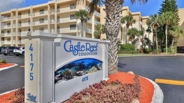 CASTLE REEF CONDO