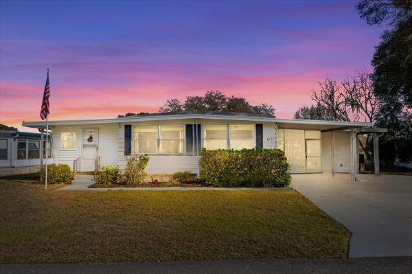 OAK GROVE VILLAGE CONDO