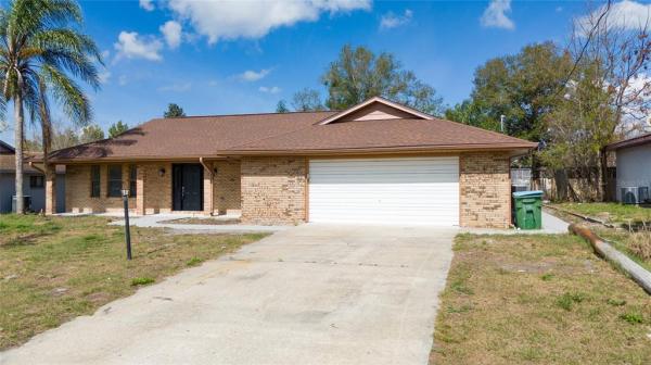 DELTONA LAKES UN 66