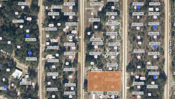 INTERLACHEN LAKES ESTATES