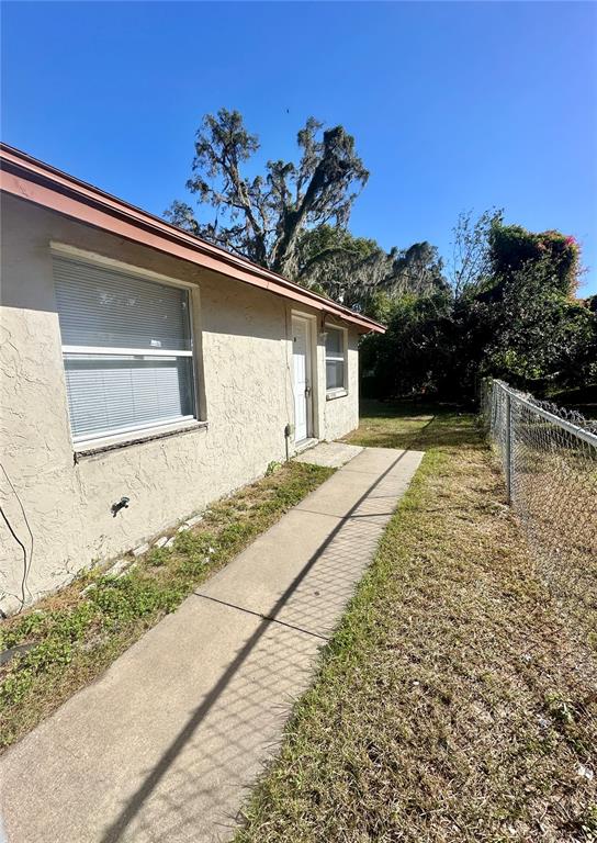 ORANGE TERRACE - фото