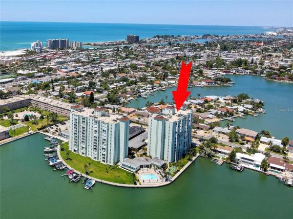 THREE PALMS POINTE CONDO