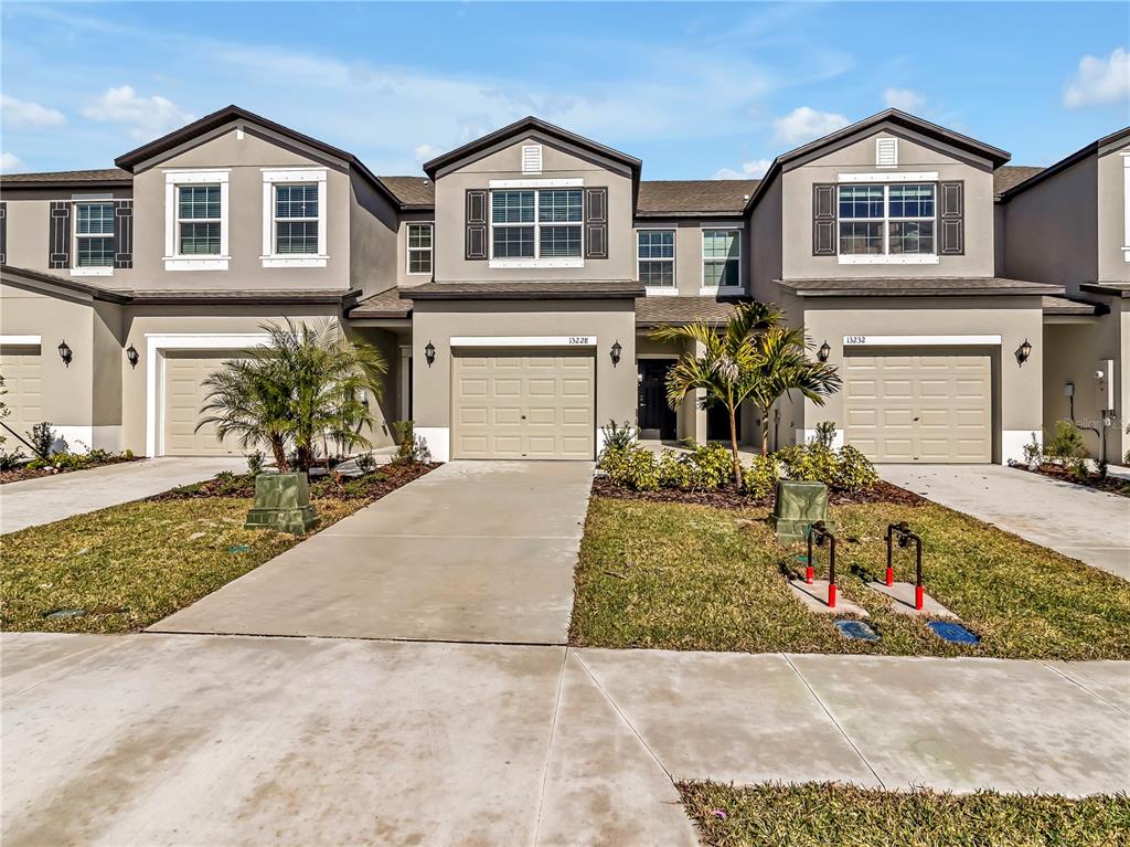 Townhouse - фото