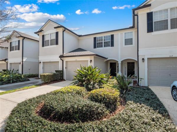 VISTAS/STONEBRIDGE PLACE CONDO