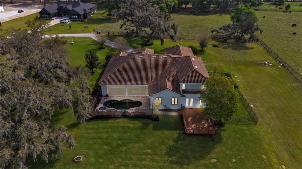 SUMMERTIMES PLANTATION