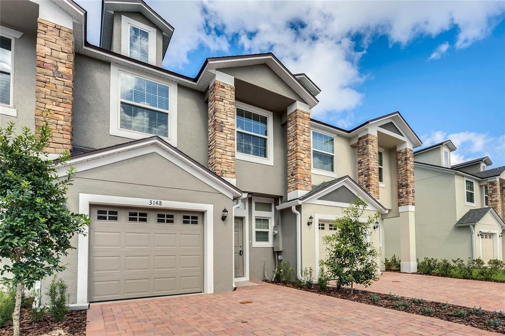 CORONADO TWNHMS - фото