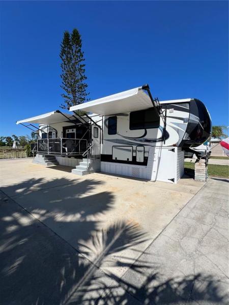 BLUE CYPRESS GOLF & RV RESIDENCE