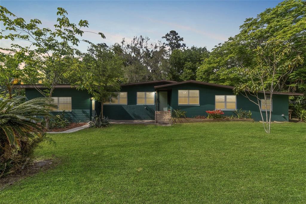 LAKE LOUISE - фото