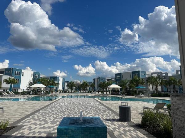 SPECTRUM AT REUNION CONDO PH 1A THRU 1D