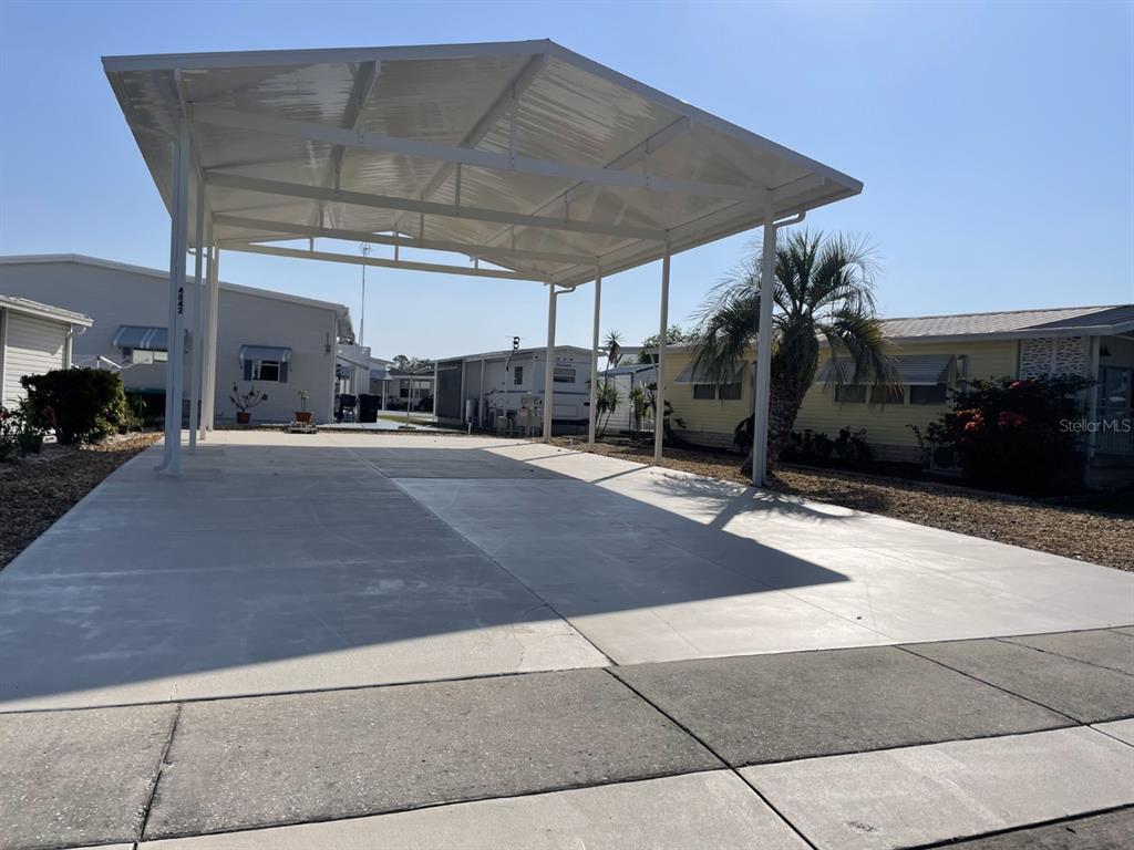 AMERICAN PARKS ZEPHYRHILLS PH - фото