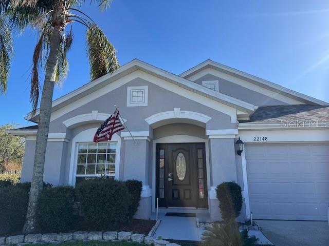 Single Family - фото