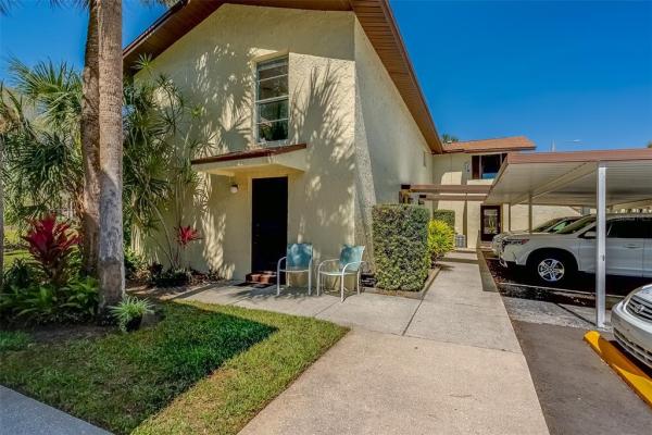 MAGNOLIA SQUARE CONDO INC