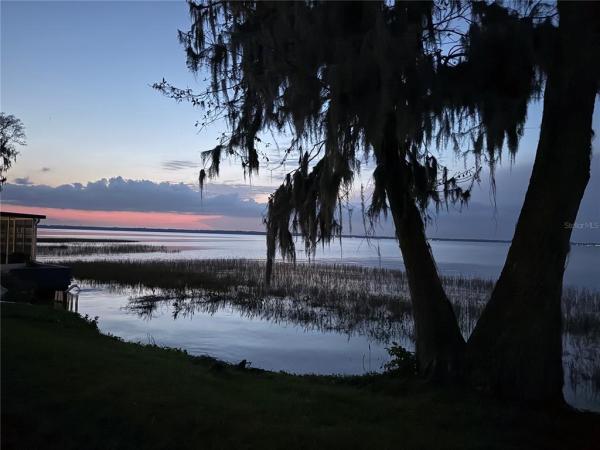 TAVARES CYPRESS COVE CONDO