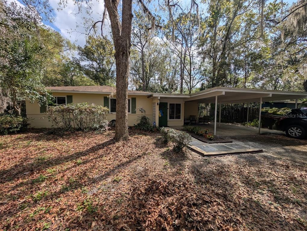 HAMPTON HEIGHTS - фото