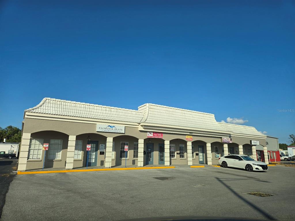 BY PASS PROFESSIONAL CTR - фото